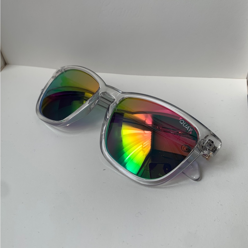 Quay HARDWIRE Sunglasses with rainbow lens *Rare*